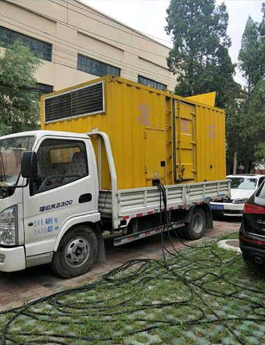 贾汪发电车出租-柴油发电机组排烟系统设计要求及其考虑因素